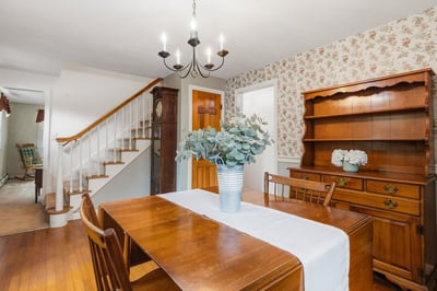 42 Harding Road, Portsmouth, NH