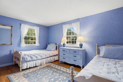42 Harding Road, Portsmouth, NH