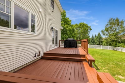 61 Bunker Hill Avenue, Stratham, NH