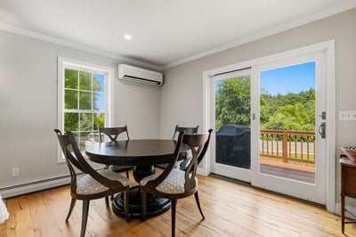 61 Bunker Hill Avenue, Stratham, NH