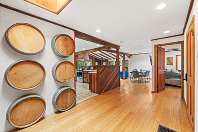 1595 Warm Springs Rd, Glen Ellen, CA