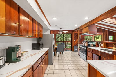 1595 Warm Springs Rd, Glen Ellen, CA