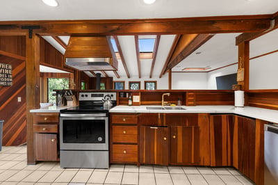 1595 Warm Springs Rd, Glen Ellen, CA