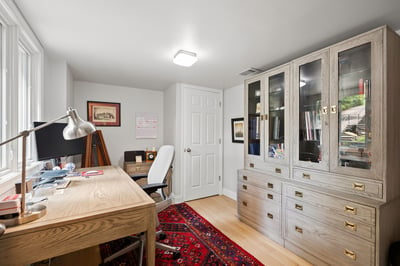 Bedroom 5 (Office)