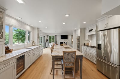 Fully renovated kitchen