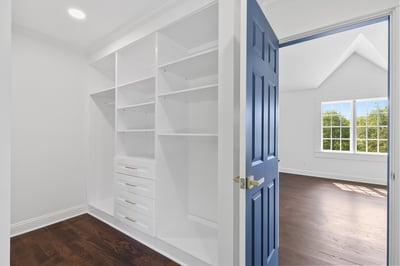 1296 Hilton Dr, Marietta, GA