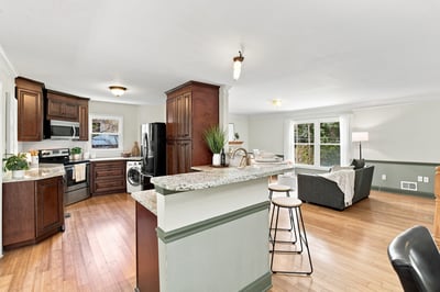 252 Shiloh Hills Dr NW, Kennesaw, GA