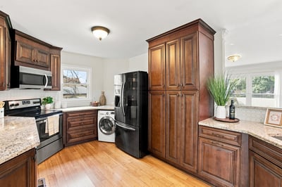 252 Shiloh Hills Dr NW, Kennesaw, GA