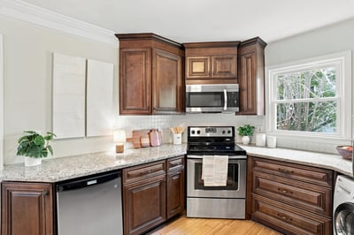 252 Shiloh Hills Dr NW, Kennesaw, GA