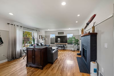 1102 W Fremont Ave, Selah, WA