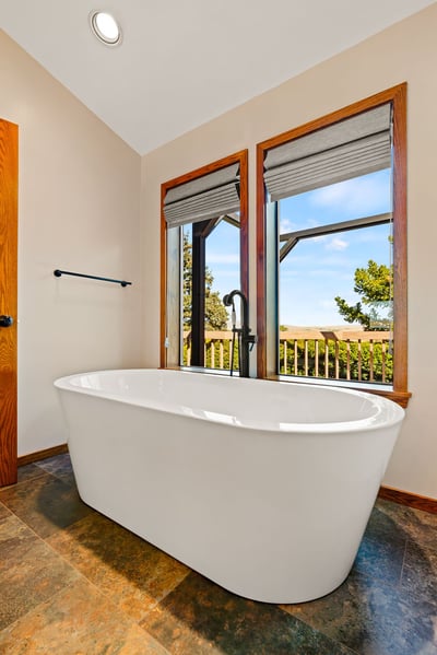 4701 Hilltop Lane, Yakima, WA
