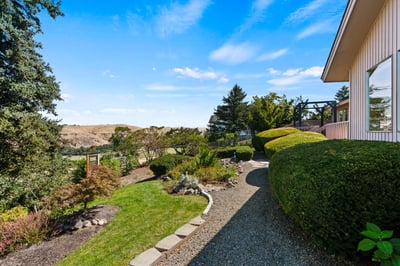 4701 Hilltop Lane, Yakima, WA