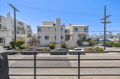 3906 Pacific Ave, Marina Del Rey, CA