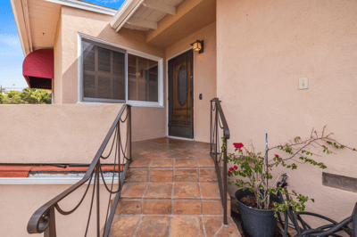 2132 Alcyona Dr, Los Angeles, CA
