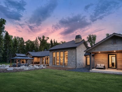 8910 Porter Loop, Jackson Hole, WY