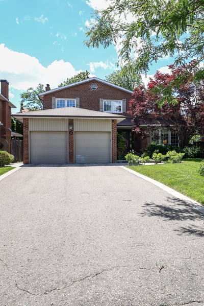20 Carnegie Crescent, Toronto, ON
