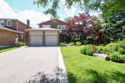 20 Carnegie Crescent, Toronto, ON