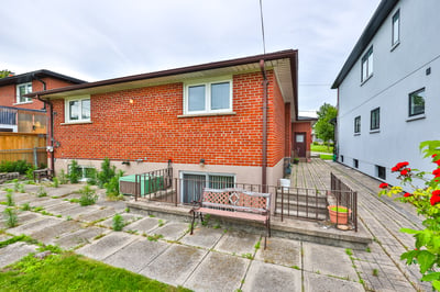 16 Jocada Road, Toronto, ON