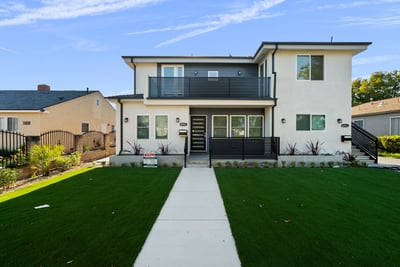 6051 Teesdale Ave, Valley Glen, CA