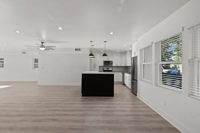 6051 Teesdale Ave, Valley Glen, CA
