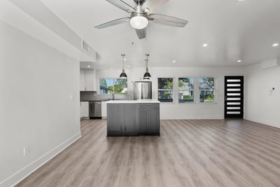 6051 Teesdale Ave, Valley Glen, CA