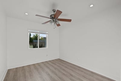 6051 Teesdale Ave, Valley Glen, CA