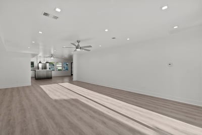 6051 Teesdale Ave, Valley Glen, CA