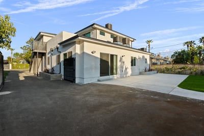 6051 Teesdale Ave, Valley Glen, CA