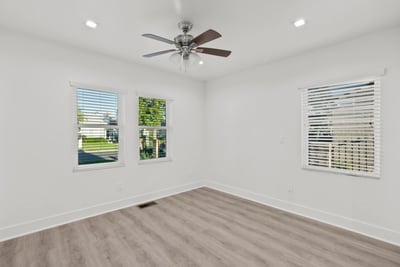 6051 Teesdale Ave, Valley Glen, CA