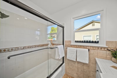 20776 Skouras Dr., Winnetka, CA