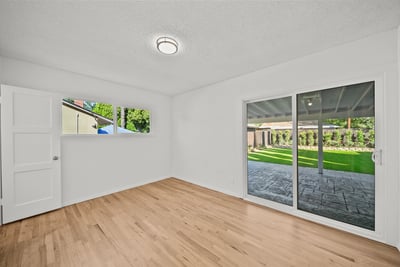 20776 Skouras Dr., Winnetka, CA