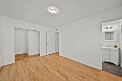 20776 Skouras Dr., Winnetka, CA