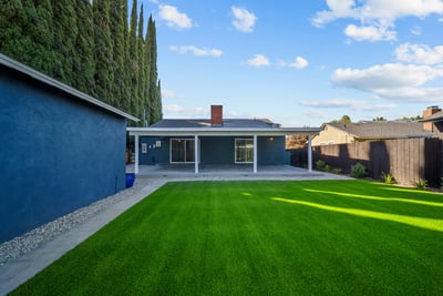 20776 Skouras Dr., Winnetka, CA