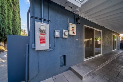 20776 Skouras Dr., Winnetka, CA