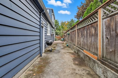 3194 NE Regents Dr., Portland, OR