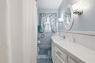 3194 NE Regents Dr., Portland, OR