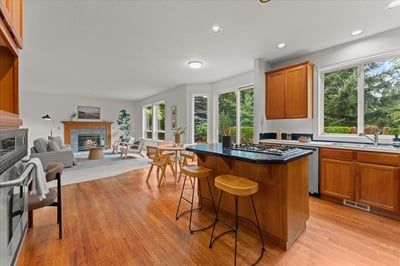 6725 SW Sean Michael Place, Portland, OR