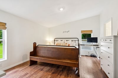 154 Lindsay Rd, Camano Island, WA