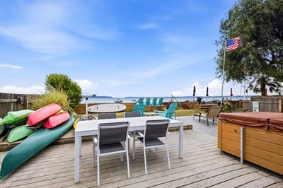872 Juniper Pointe Lane, Camano Island, WA