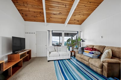 872 Juniper Pointe Lane, Camano Island, WA