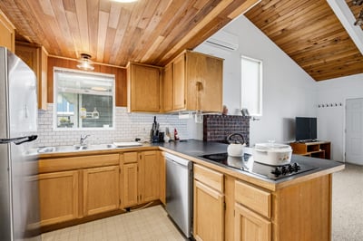 872 Juniper Pointe Lane, Camano Island, WA