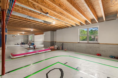 220 Silver Fox Drive N, Kewaskum, WI