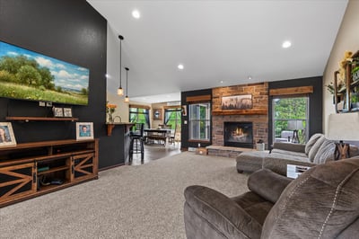 220 Silver Fox Drive N, Kewaskum, WI