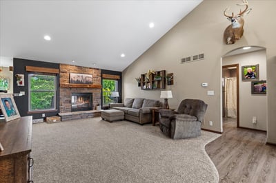 220 Silver Fox Drive N, Kewaskum, WI