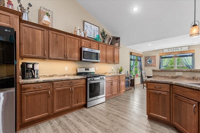220 Silver Fox Drive N, Kewaskum, WI