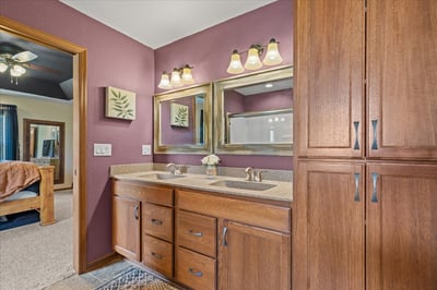 220 Silver Fox Drive N, Kewaskum, WI