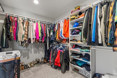 220 Silver Fox Drive N, Kewaskum, WI