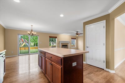 550 Lambert Drive, Slinger, WI