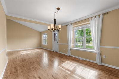 550 Lambert Drive, Slinger, WI