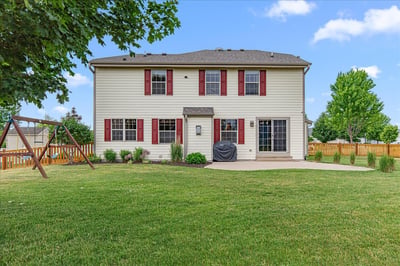 550 Lambert Drive, Slinger, WI